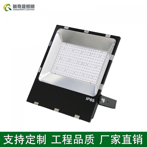 為什么泛光燈能在日益激烈的工程照明產品中脫穎而出？